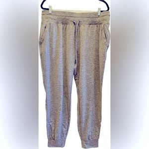 Bass Pro Shops Ascend Performance Jogger, Size XL, Eiffel Tower (gray)